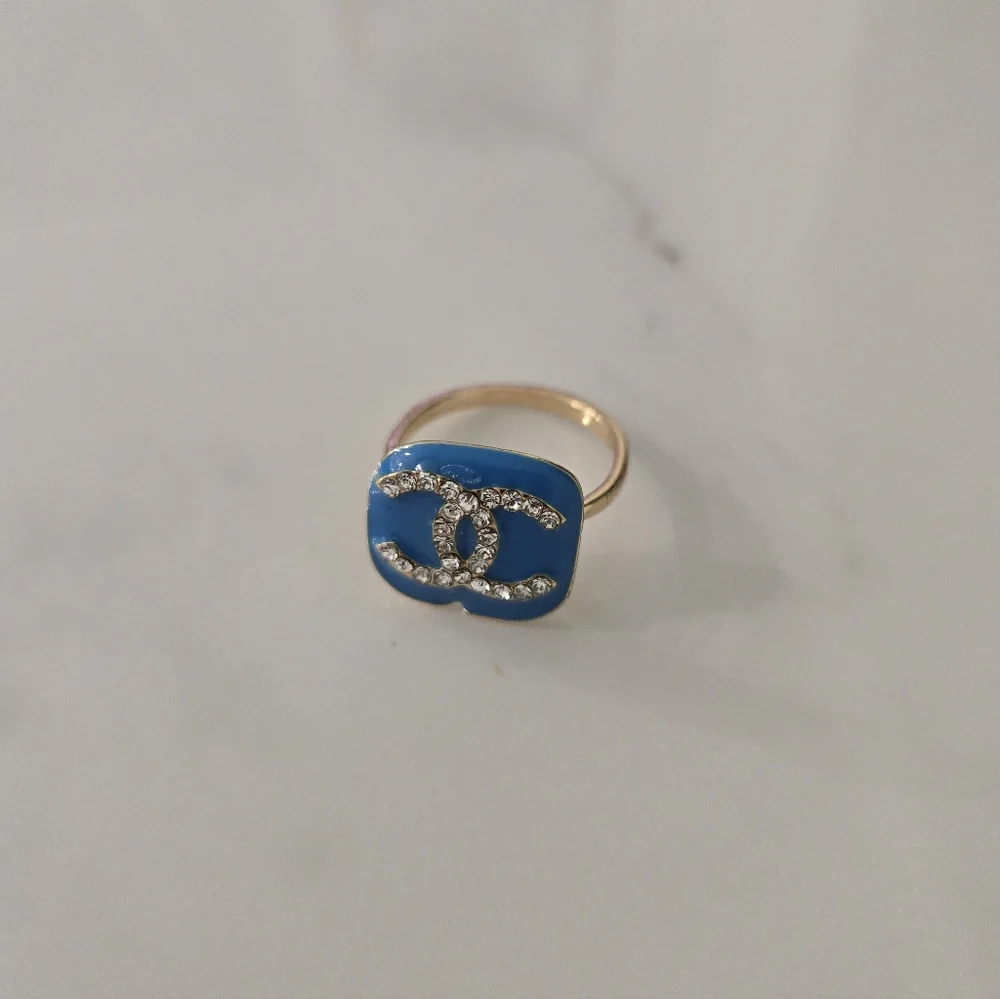 🔥LUX RING🔥 - Picture 2 of 6